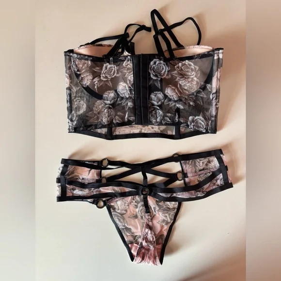 Victoria Secret bustier top set size 34B - Picture 2 of 4